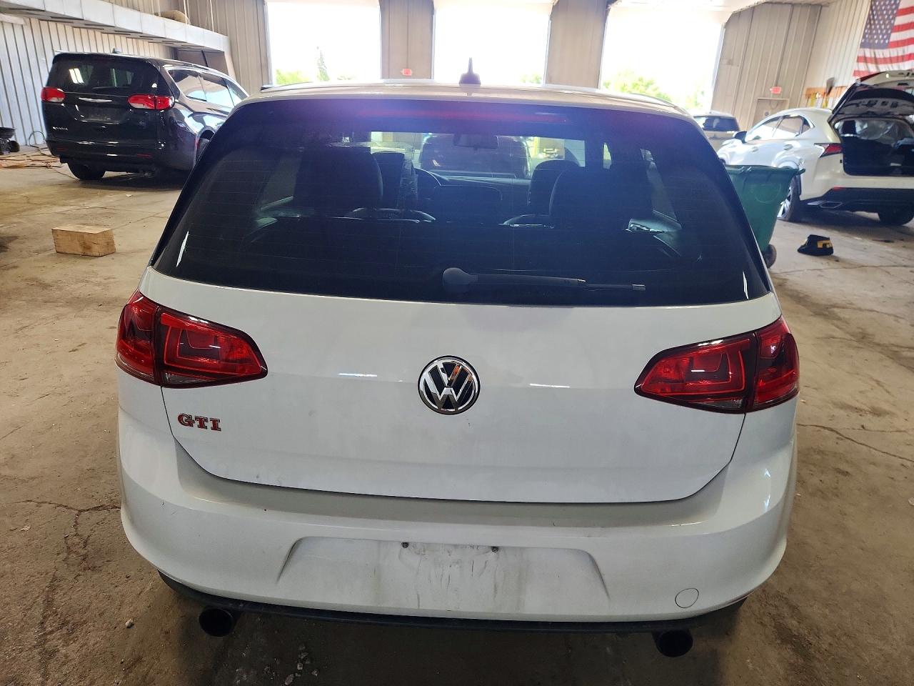 Volkswagen GTI Sport