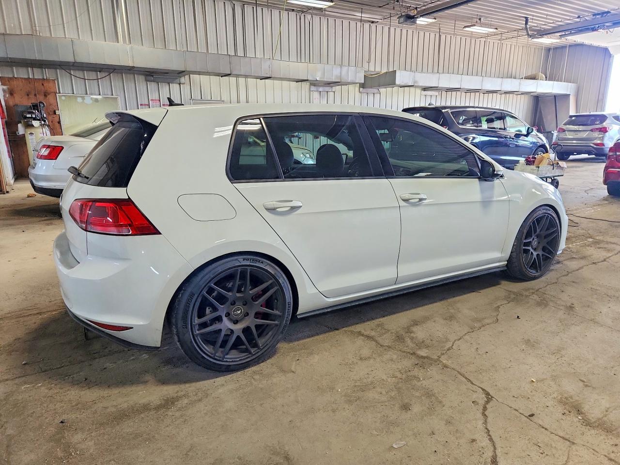 Volkswagen GTI Sport