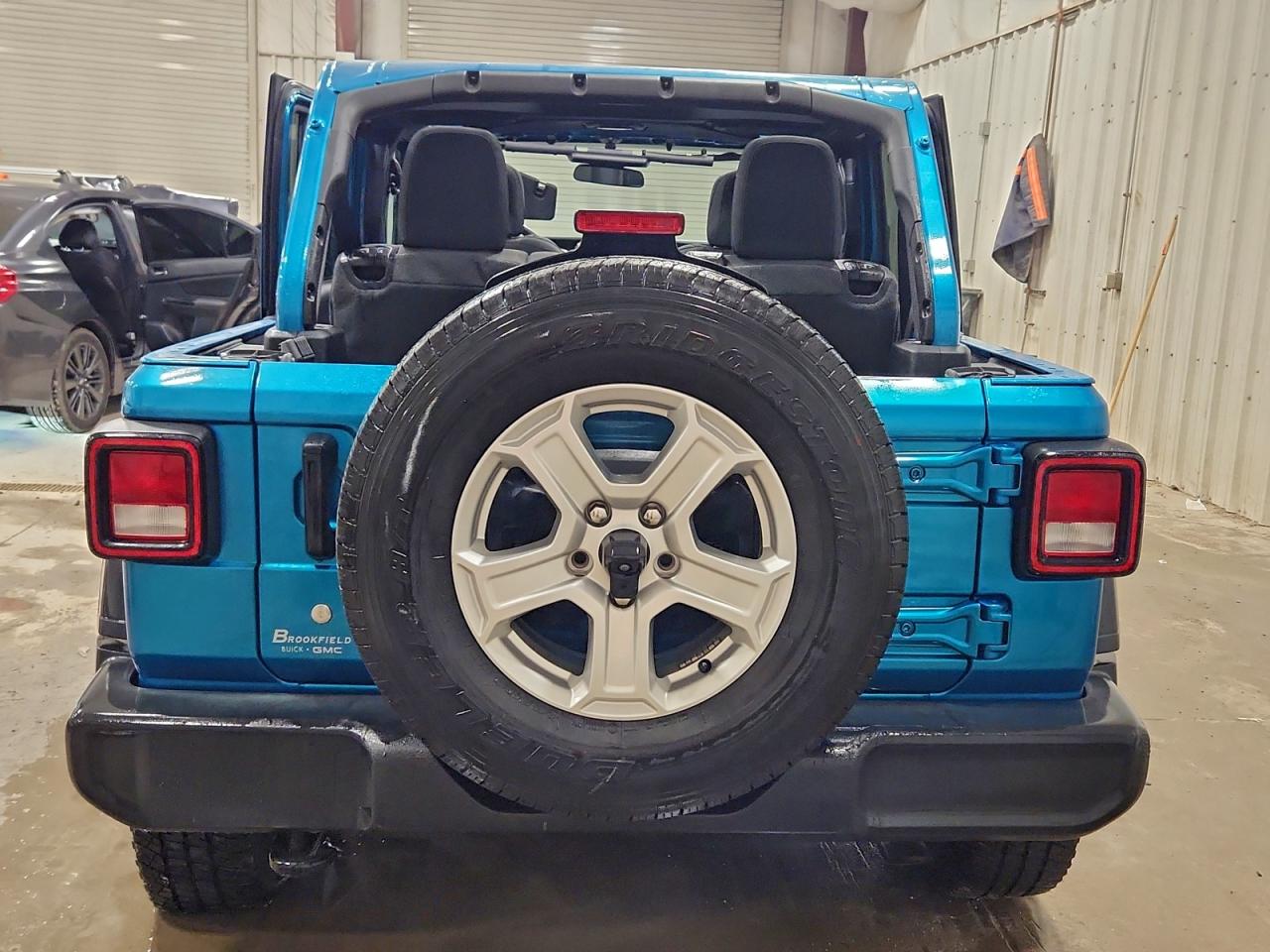 Jeep Wrangler Sport
