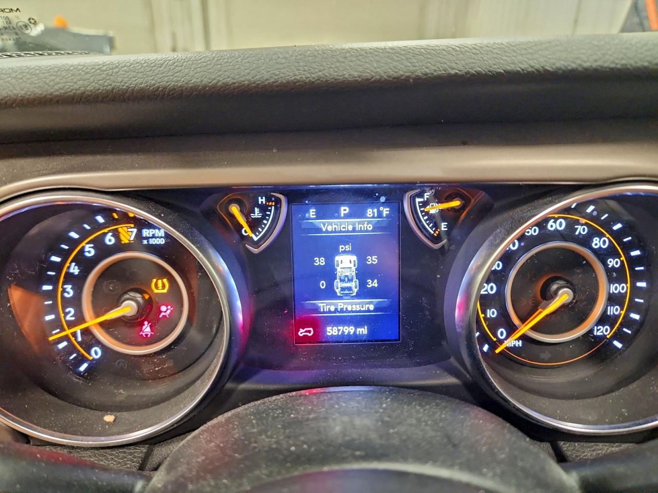 Jeep Wrangler Sport