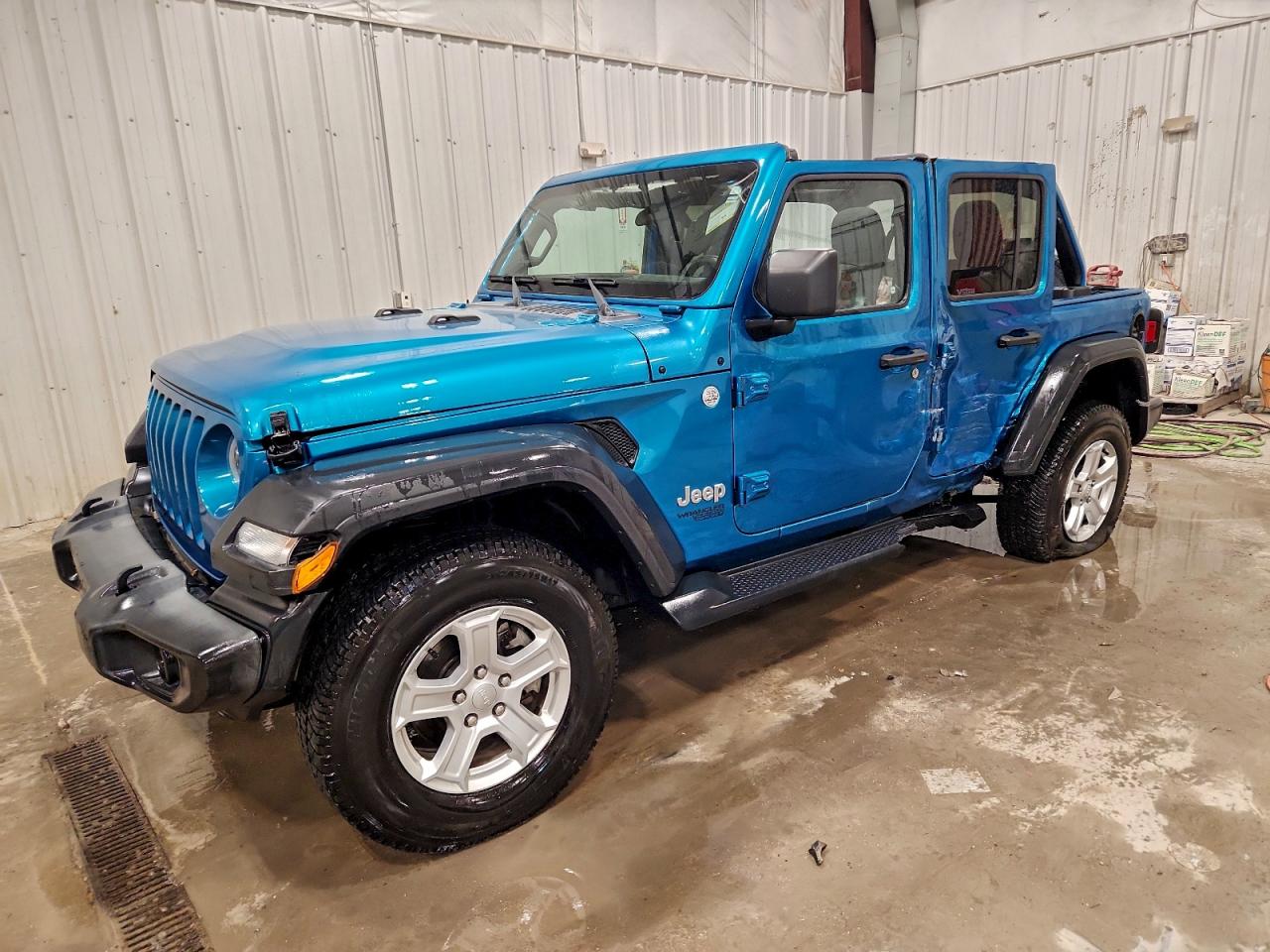 Salvage Jeep Wrangler Image