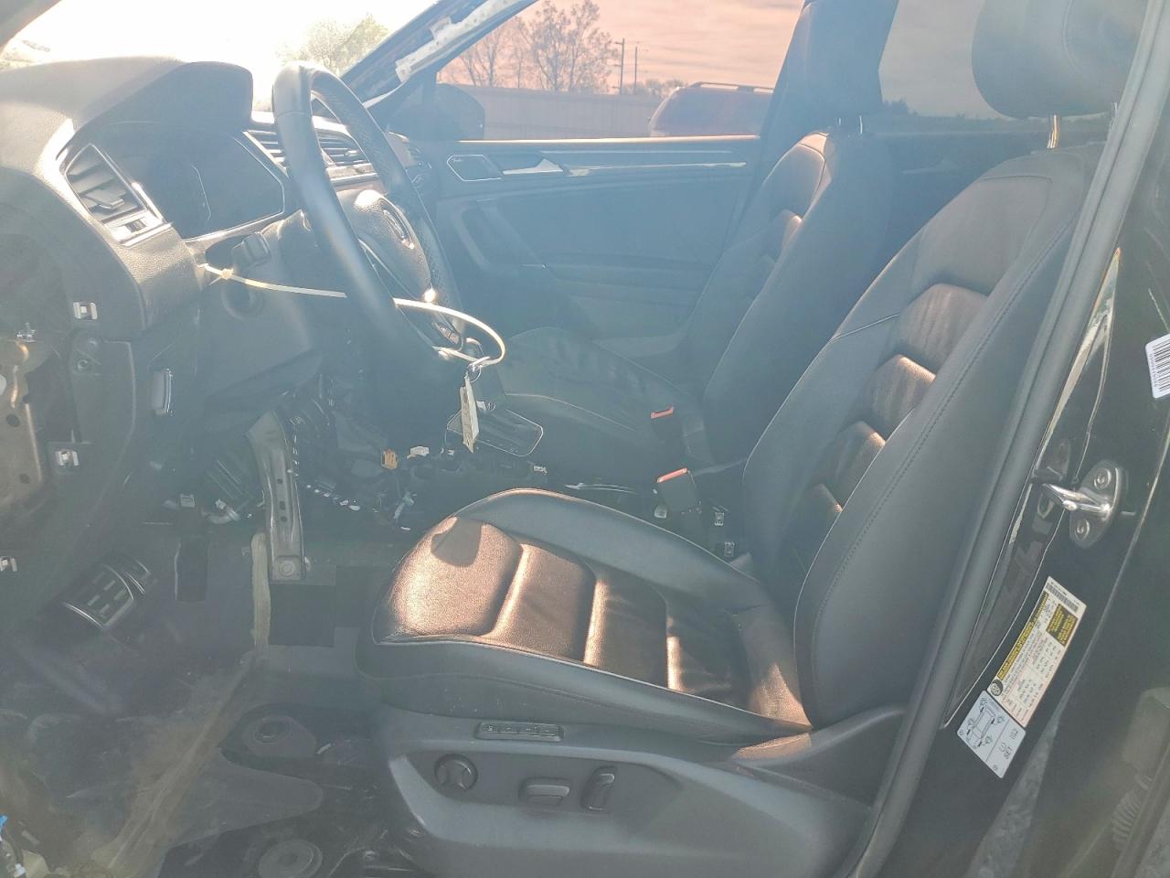 Volkswagen Tiguan Sel Premium R-line