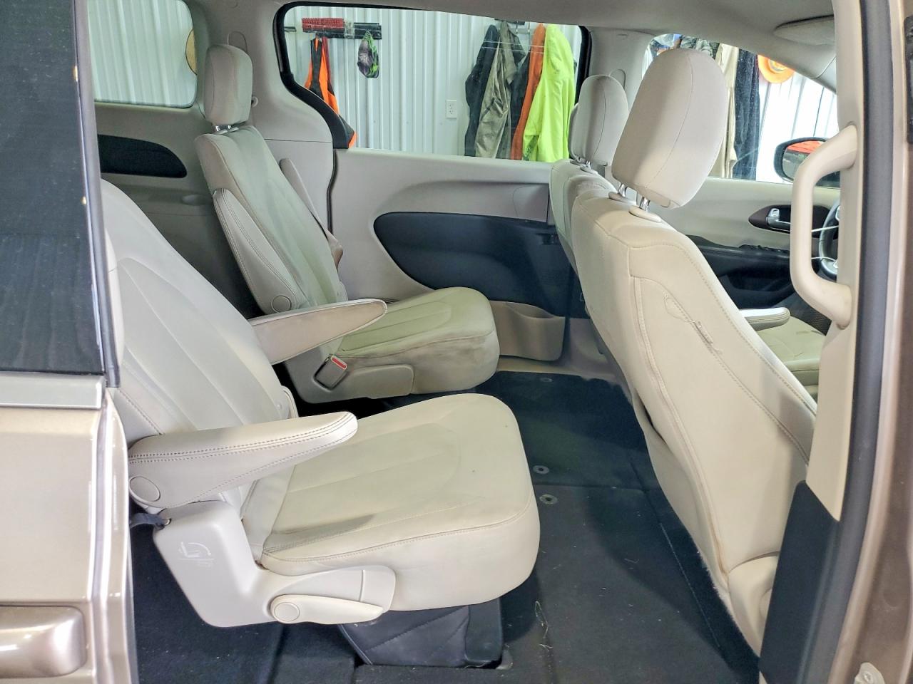 Chrysler Pacifica Lx