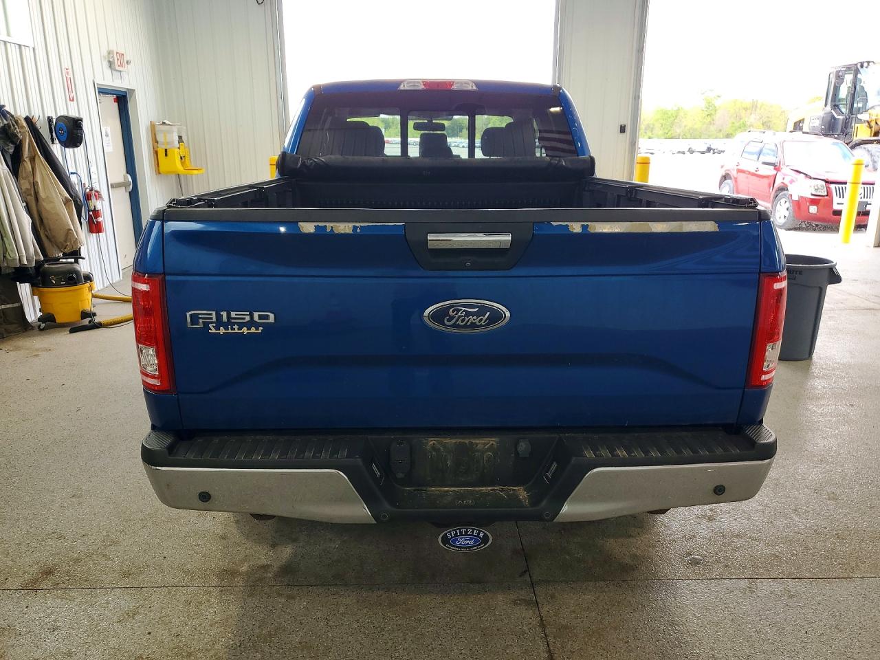 Ford F-150 Super Cab