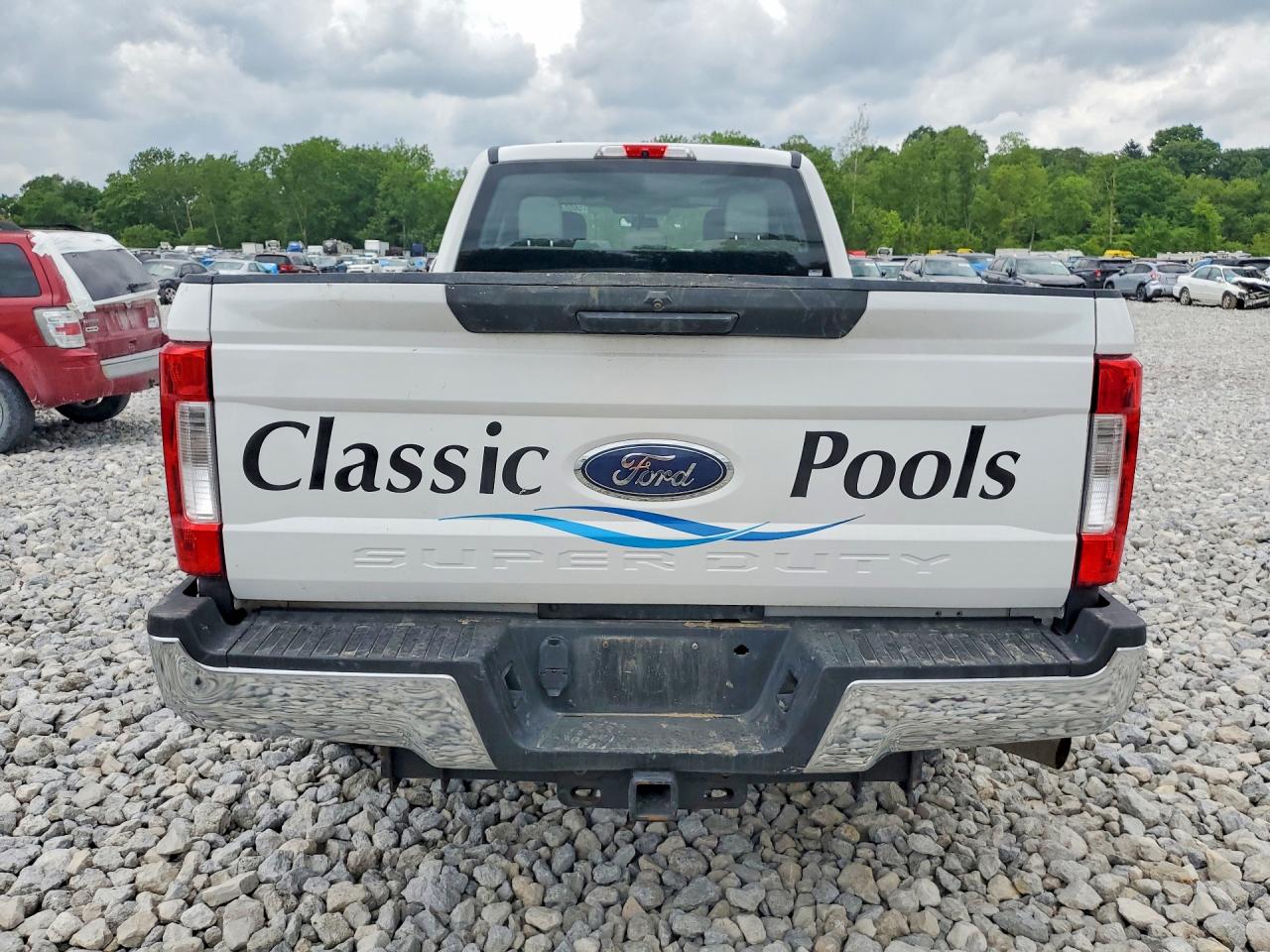 Ford F-350 Super Duty