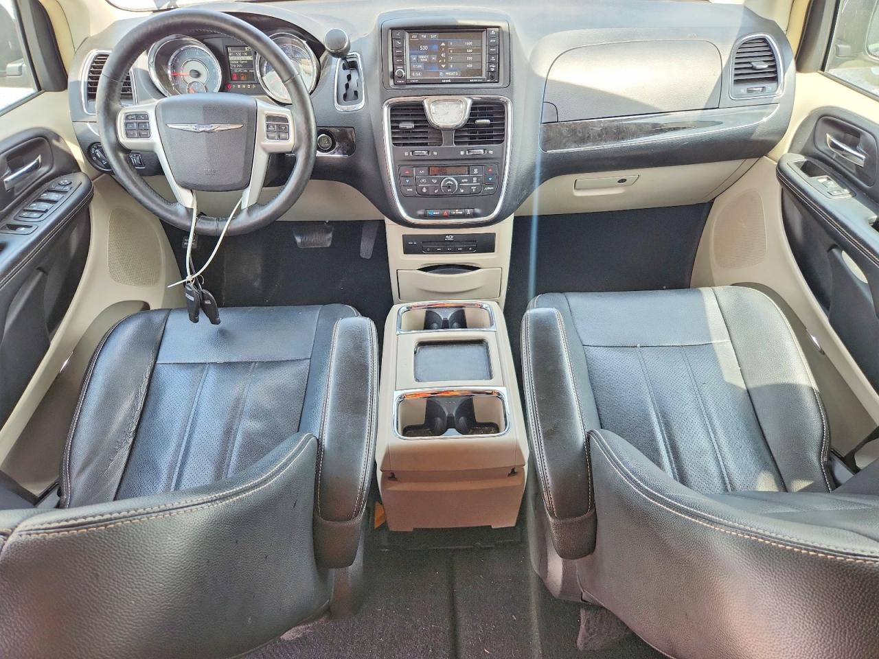 Chrysler Minivan Touring L