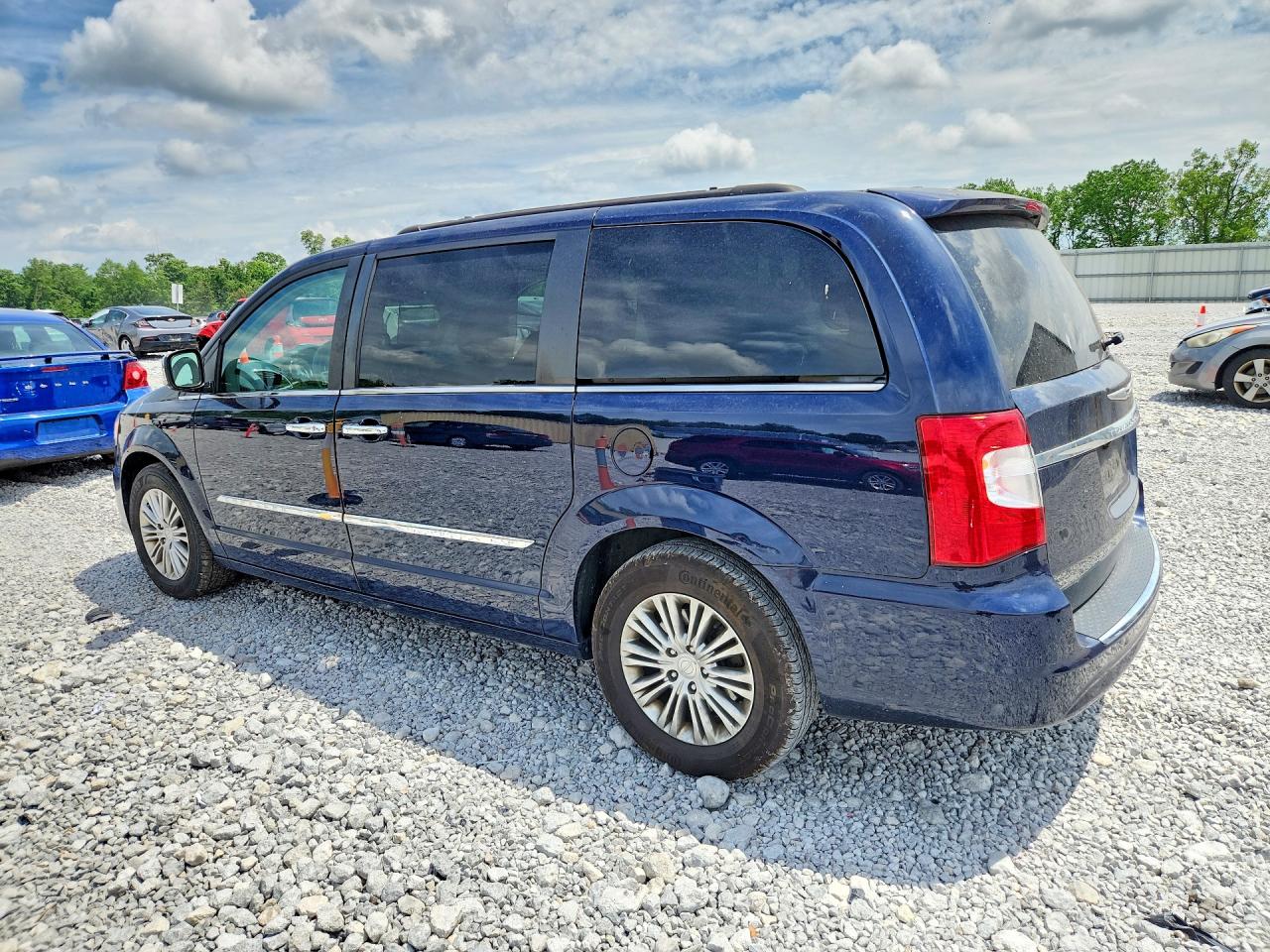 Chrysler Minivan Touring L