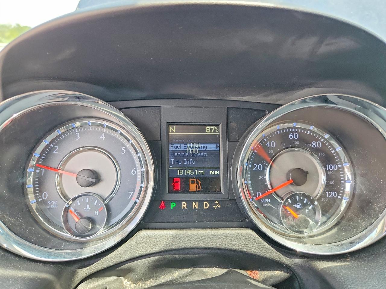 Chrysler Minivan Touring L