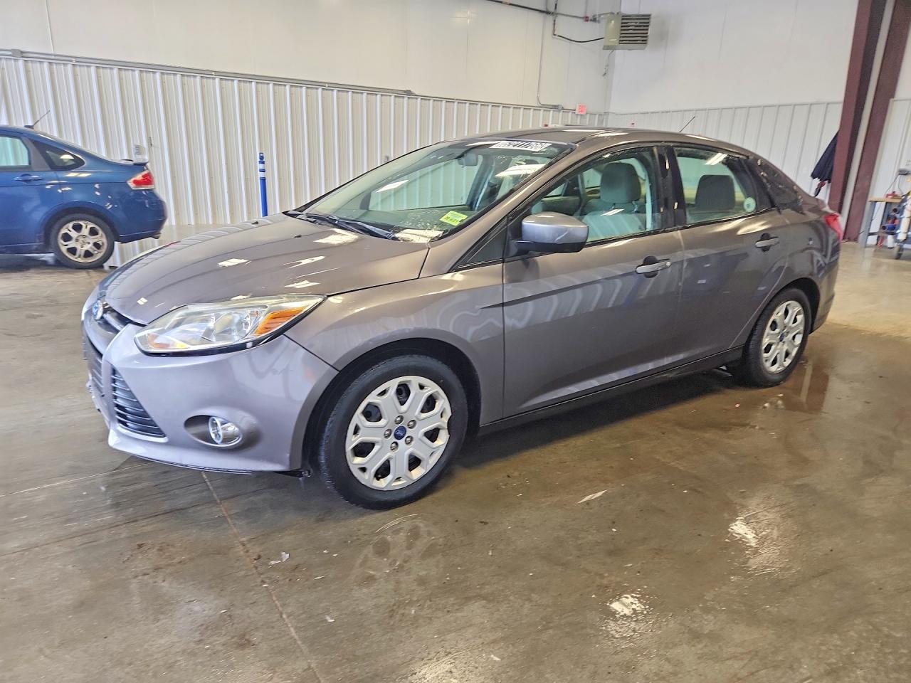 Salvage Ford Focus Image
