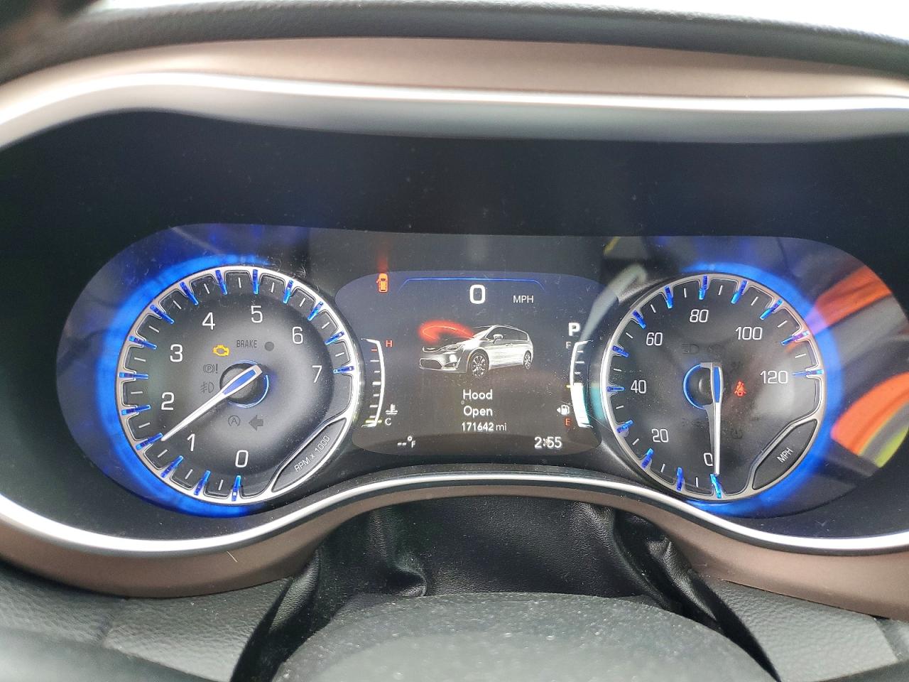 Chrysler Pacifica Touring L Plus