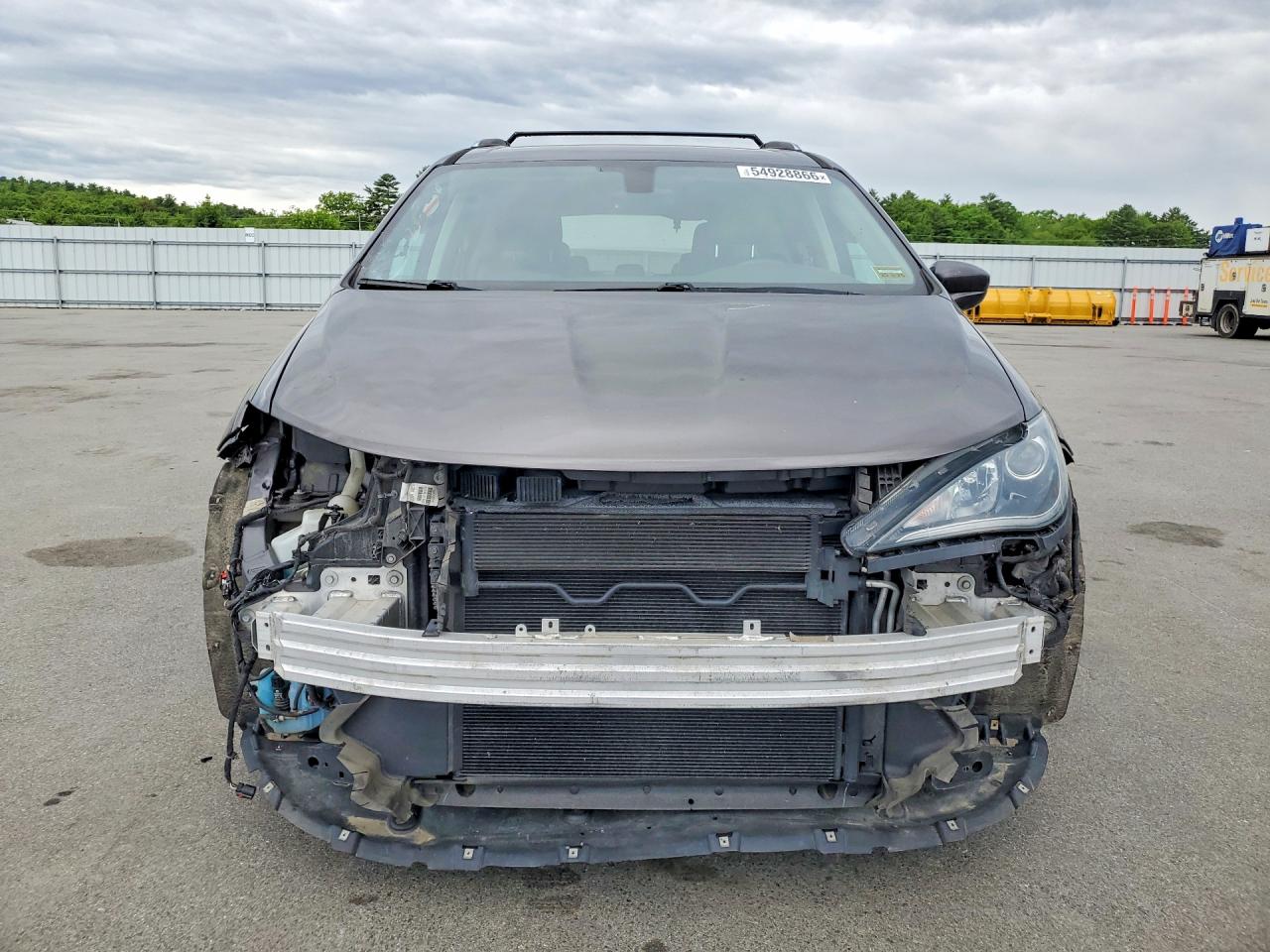 Chrysler Pacifica Touring L Plus