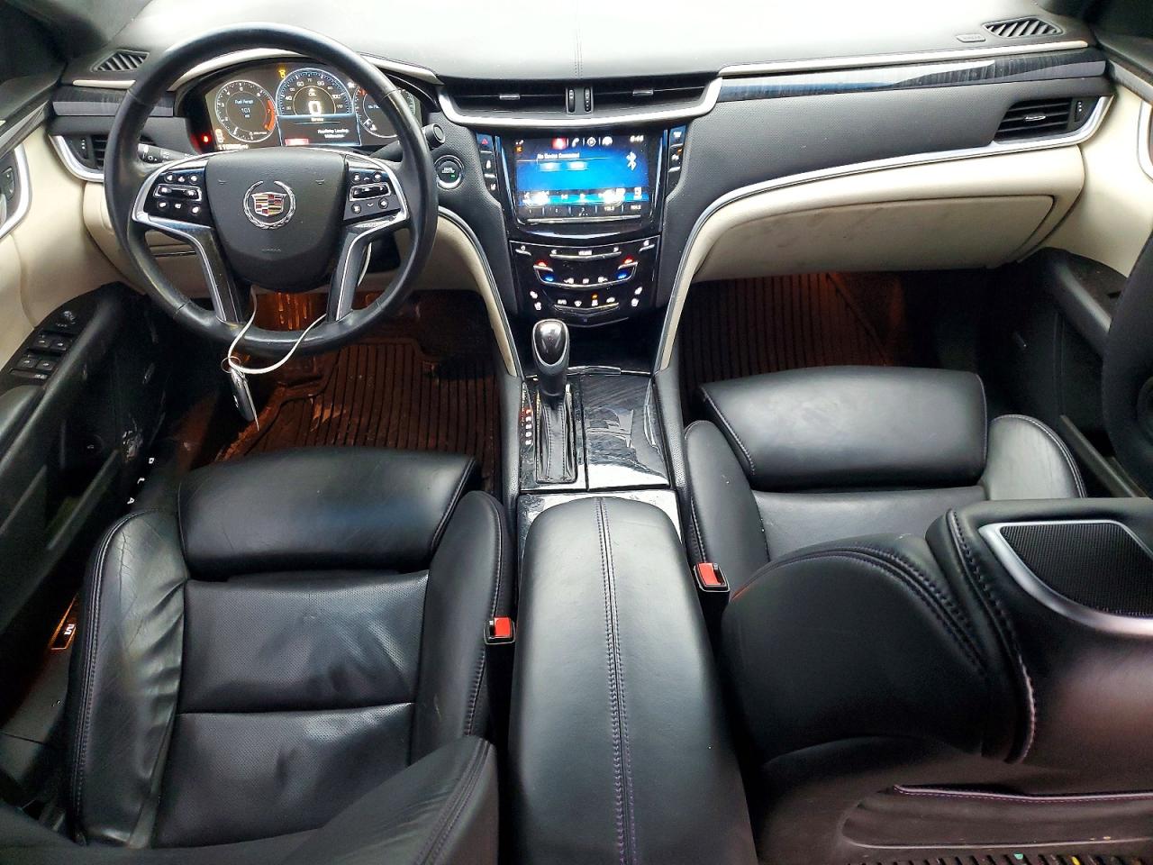Cadillac XTS Platinum