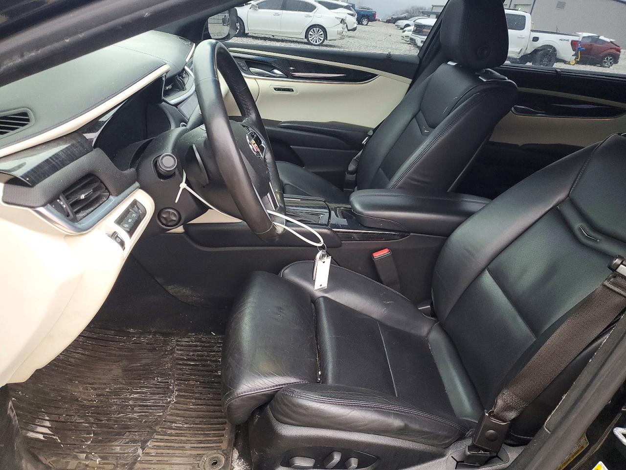 Cadillac XTS Platinum