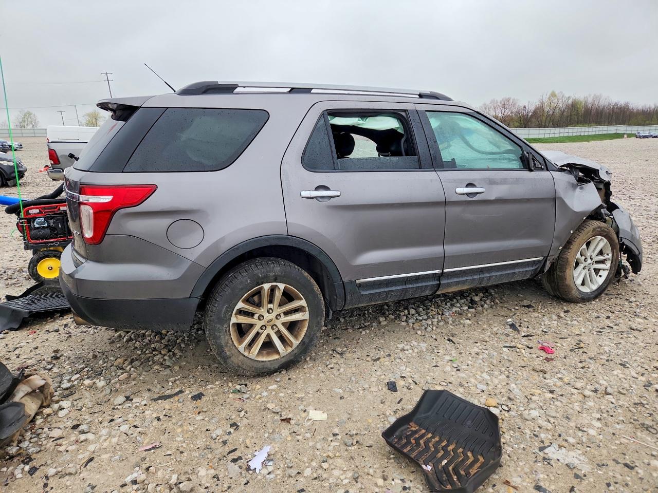Ford Explorer Xlt