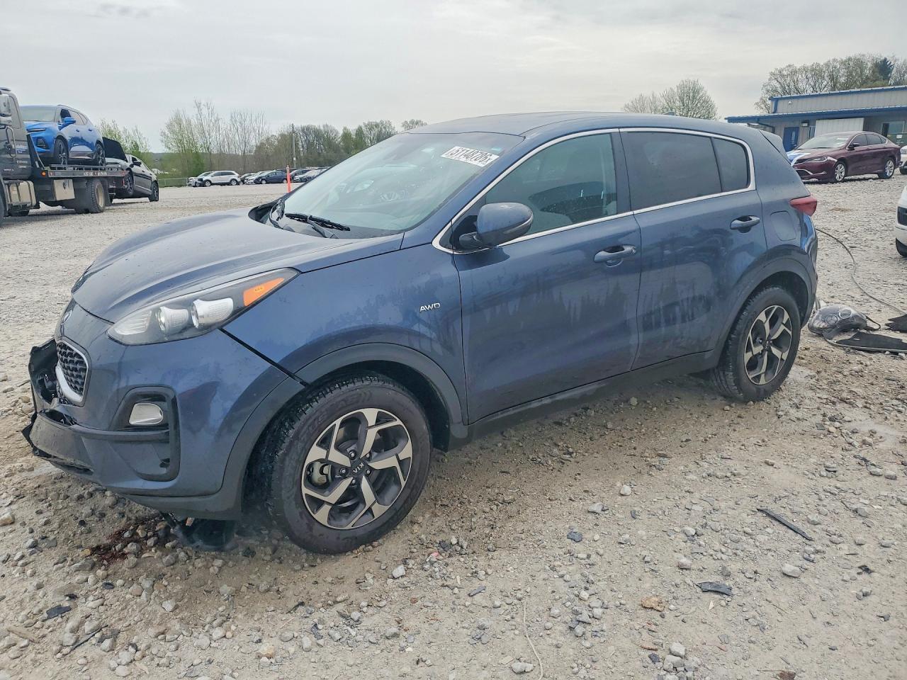 Salvage Kia Sportage Image
