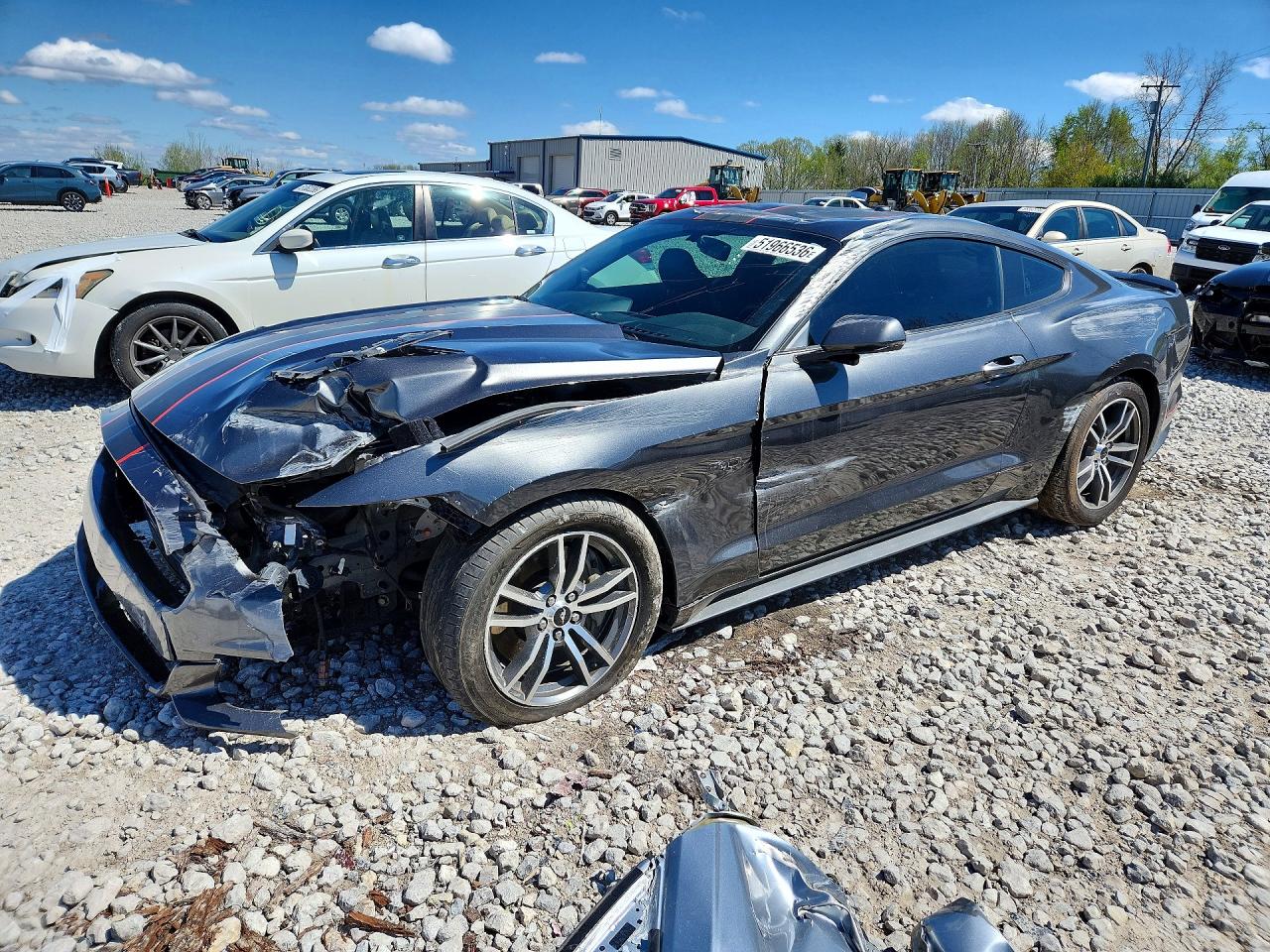 Salvage Ford Mustang Image