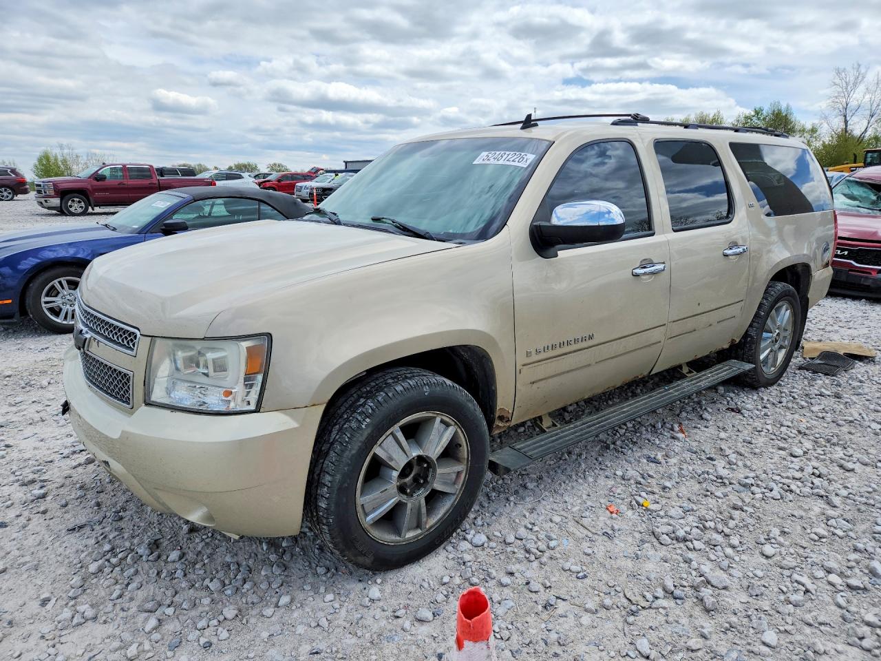 Salvage Chevrolet Suburban Image