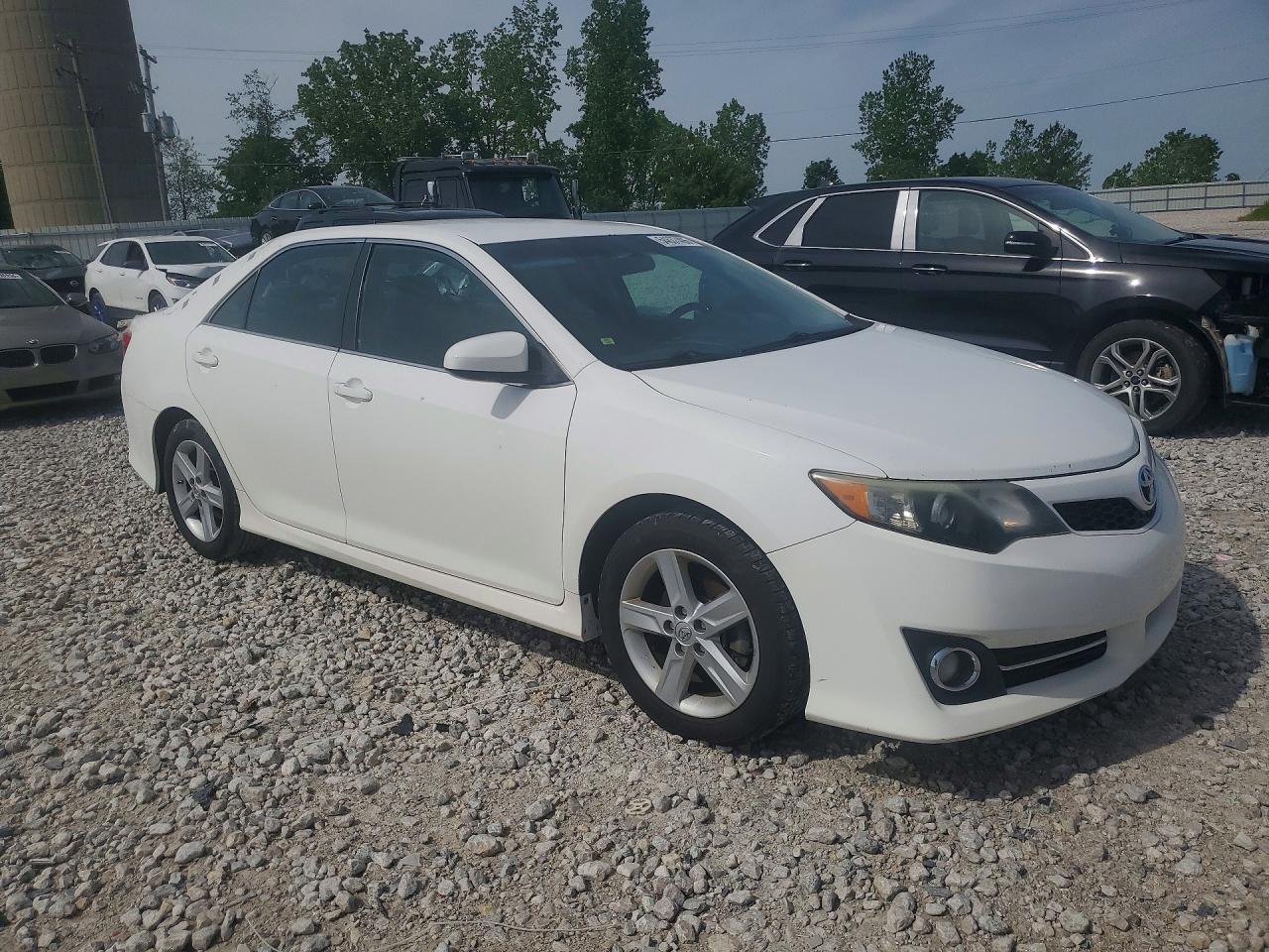 Toyota Camry Se