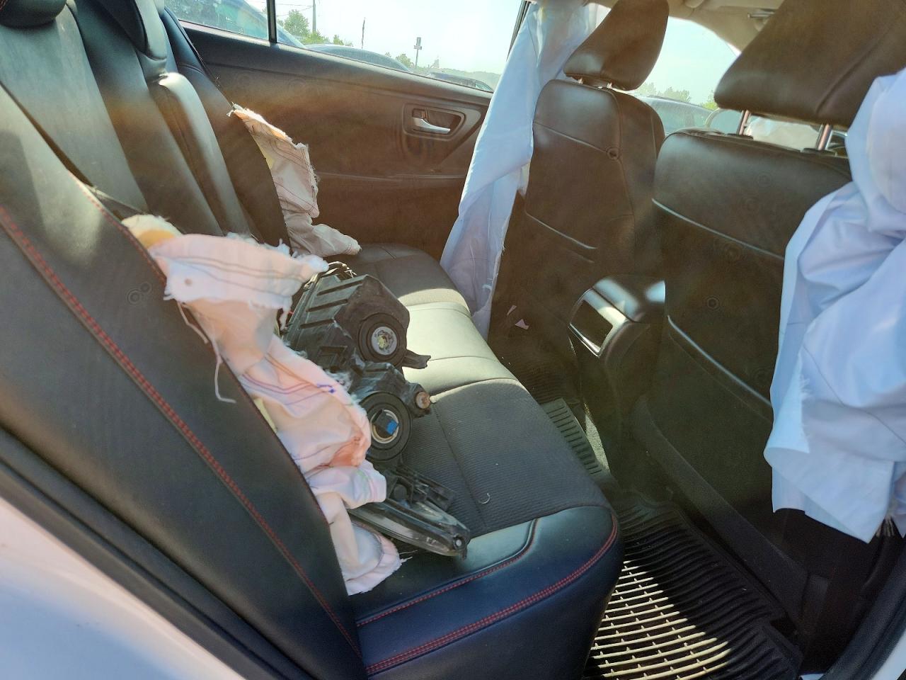 Toyota Camry Se