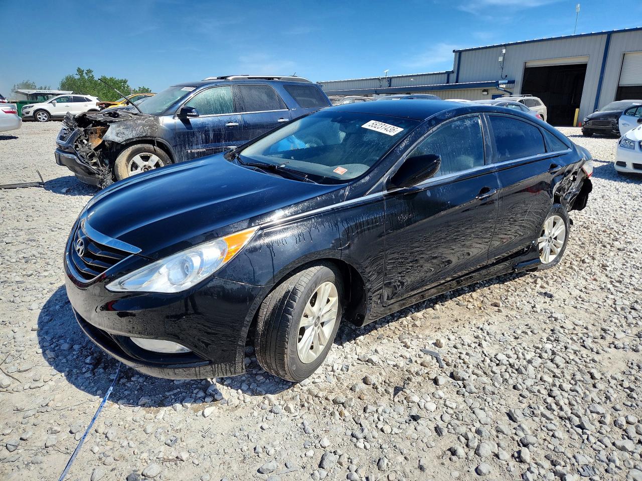 Salvage Hyundai SONATA Image