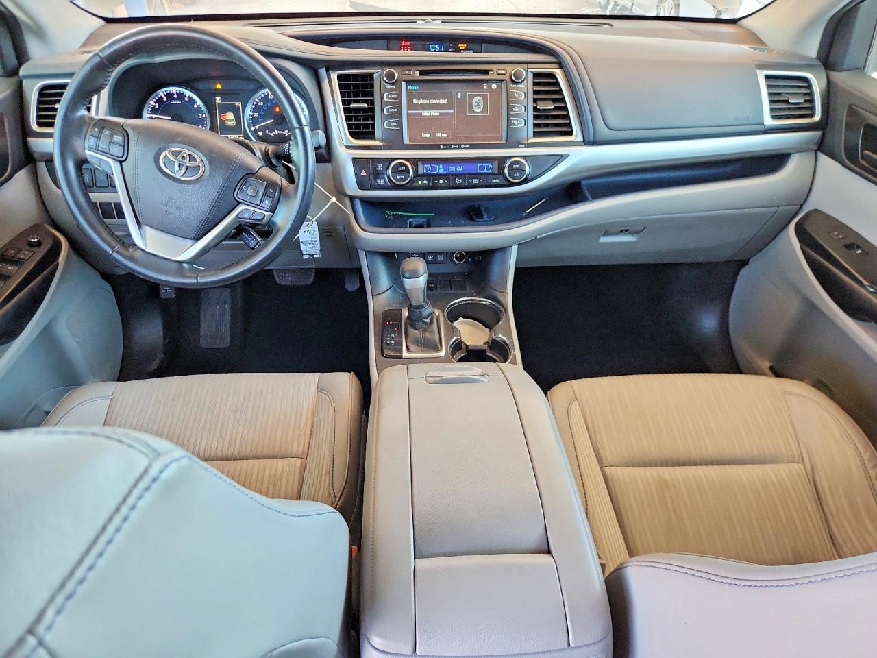 Toyota Highlander Le Plus