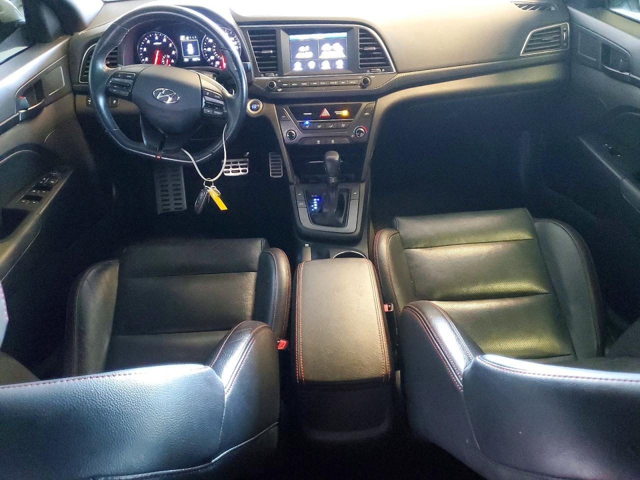 Hyundai ELANTRA Sport