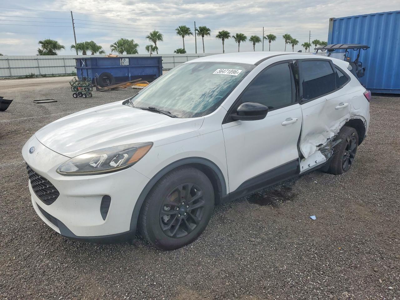 Salvage Ford Escape Image