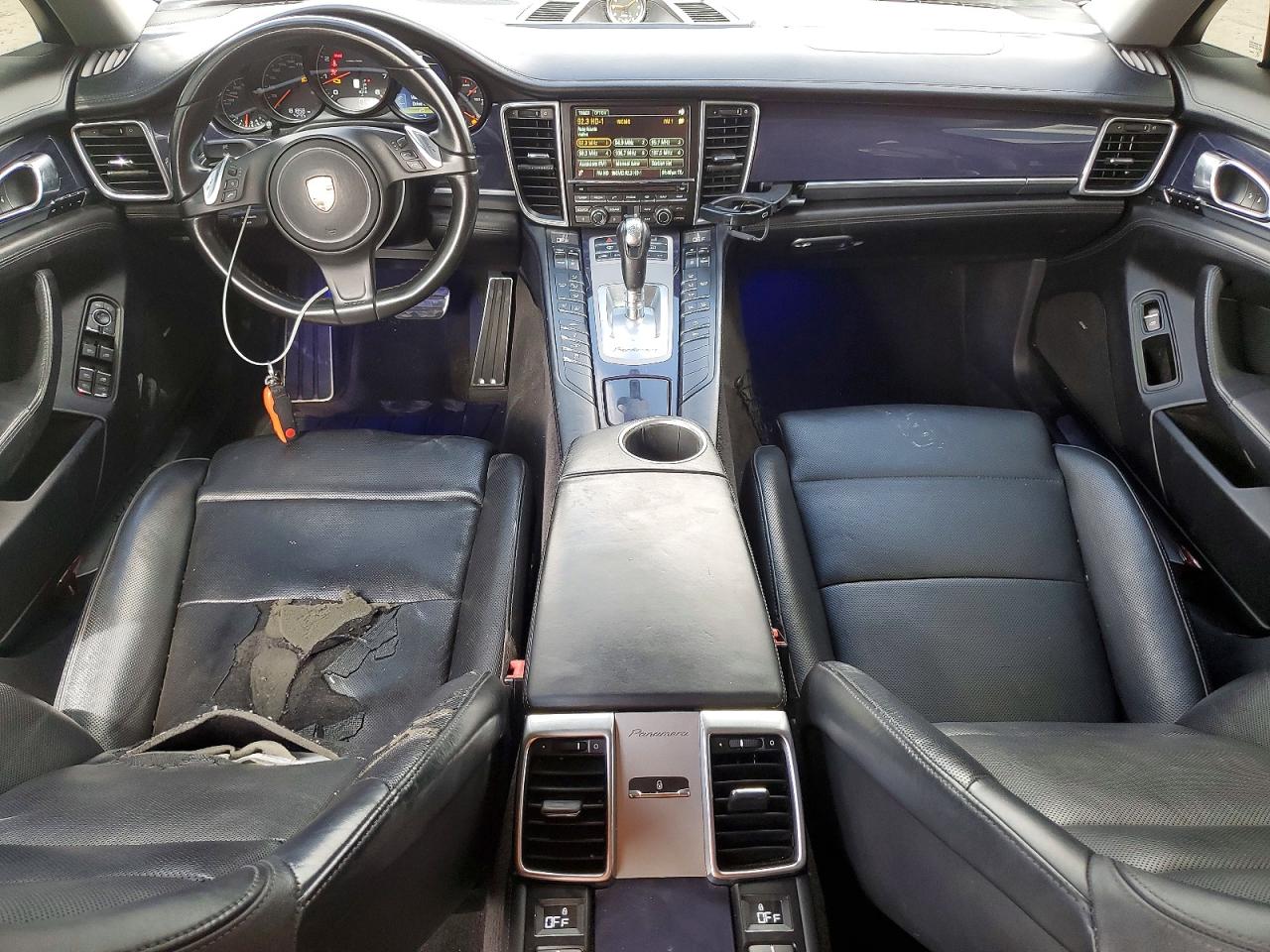 Porsche Panamera 2