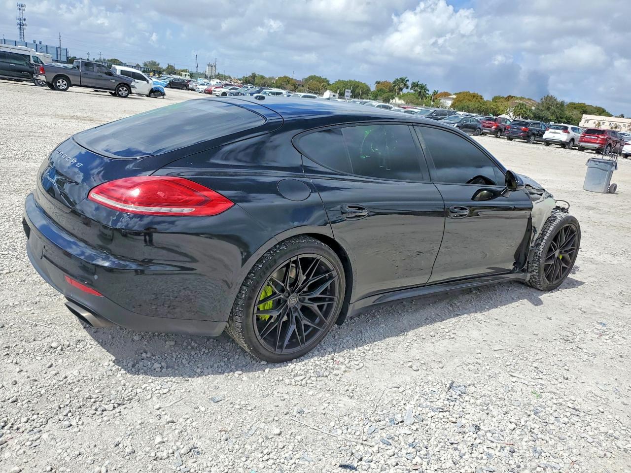 Porsche Panamera 2