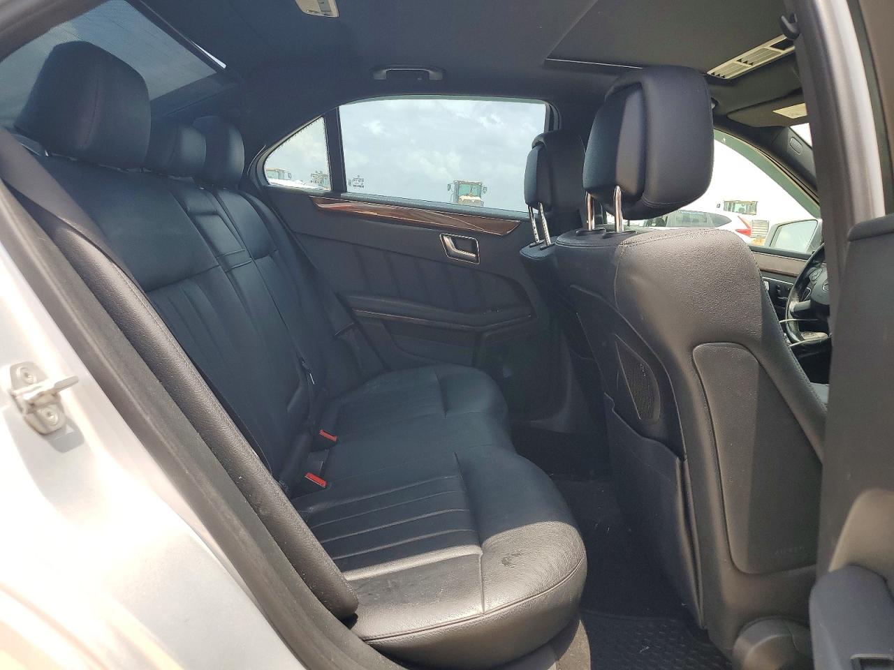 Mercedes-Benz E-Class 550 4matic