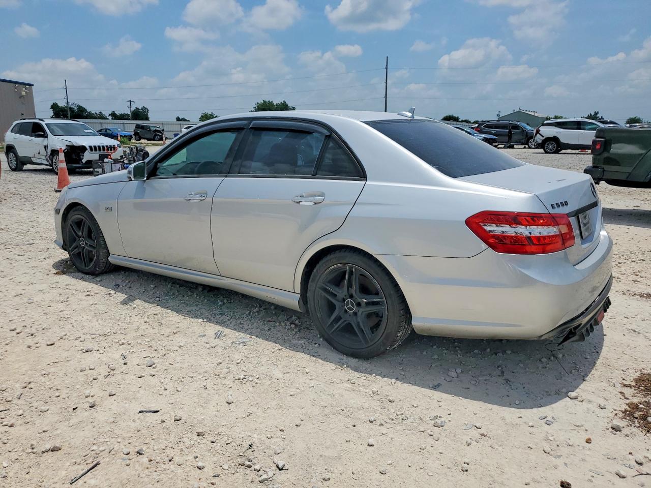 Mercedes-Benz E-Class 550 4matic