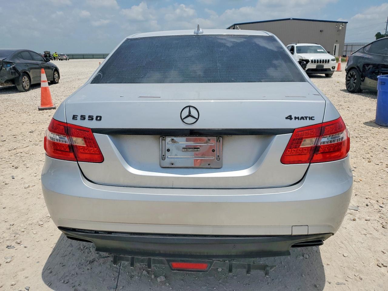 Mercedes-Benz E-Class 550 4matic