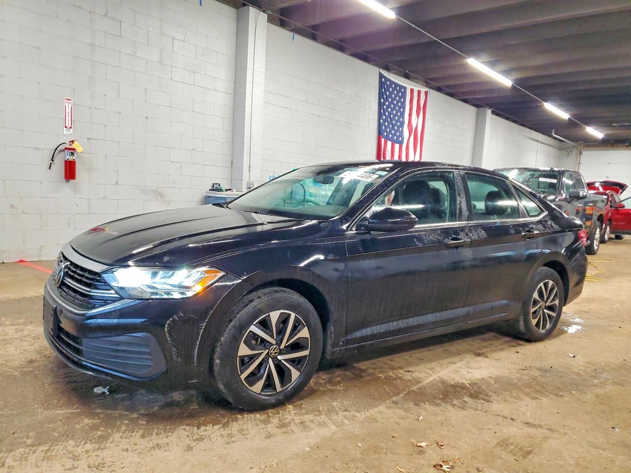 Salvage Volkswagen Jetta Image
