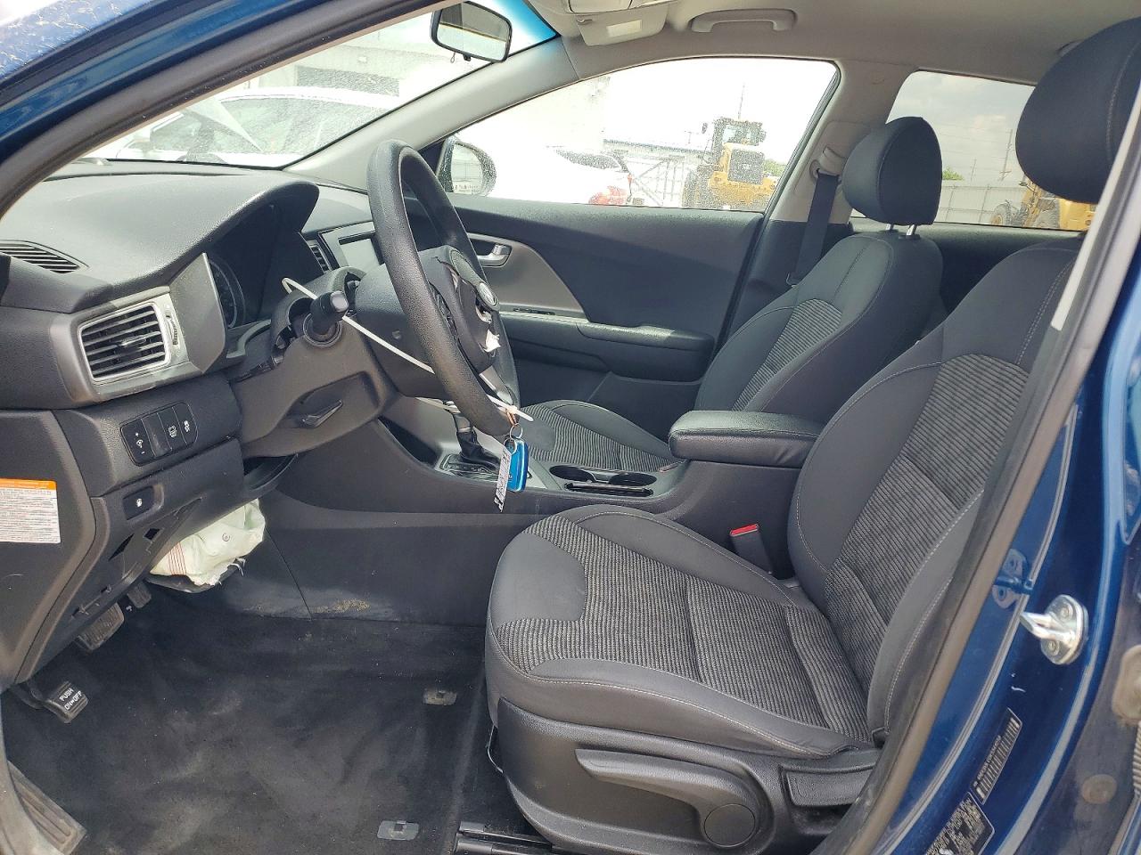 Kia Niro Lx