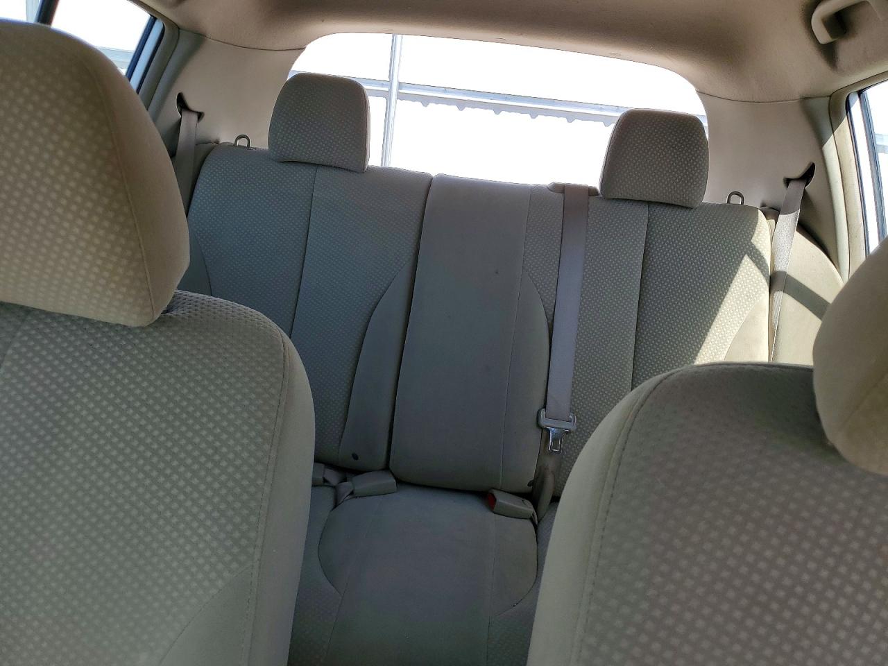 Nissan Versa 1.8 S