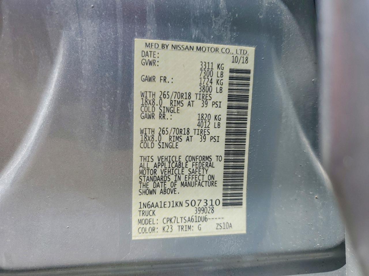 Nissan Titan Sv