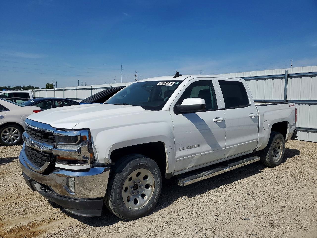 Salvage Chevrolet Silverado Image