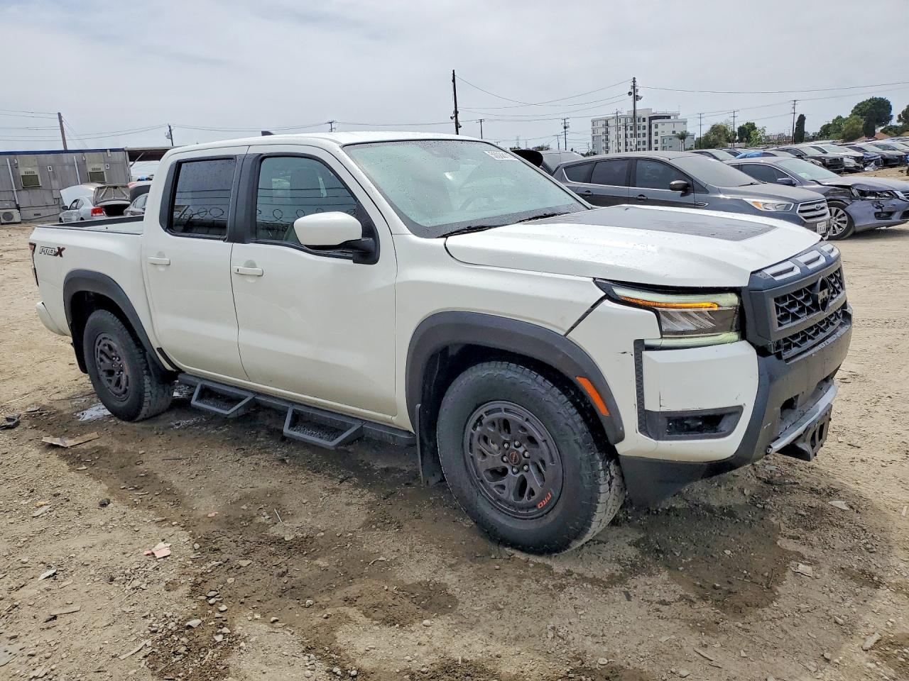 Nissan Frontier Pro-x