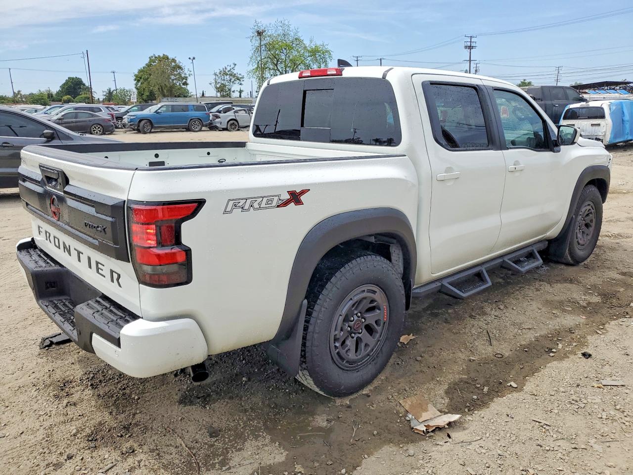 Nissan Frontier Pro-x