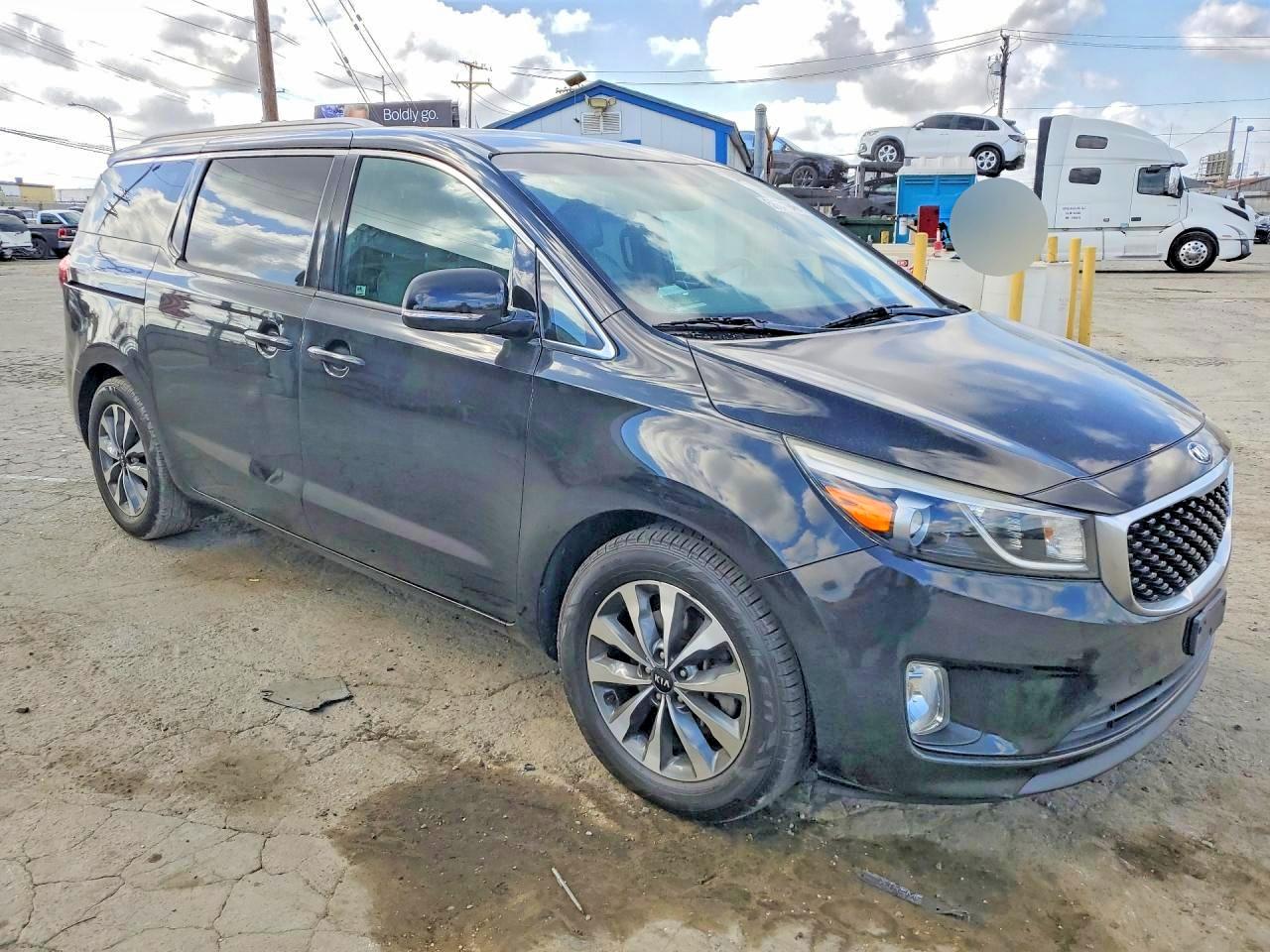 Kia Sedona Sx
