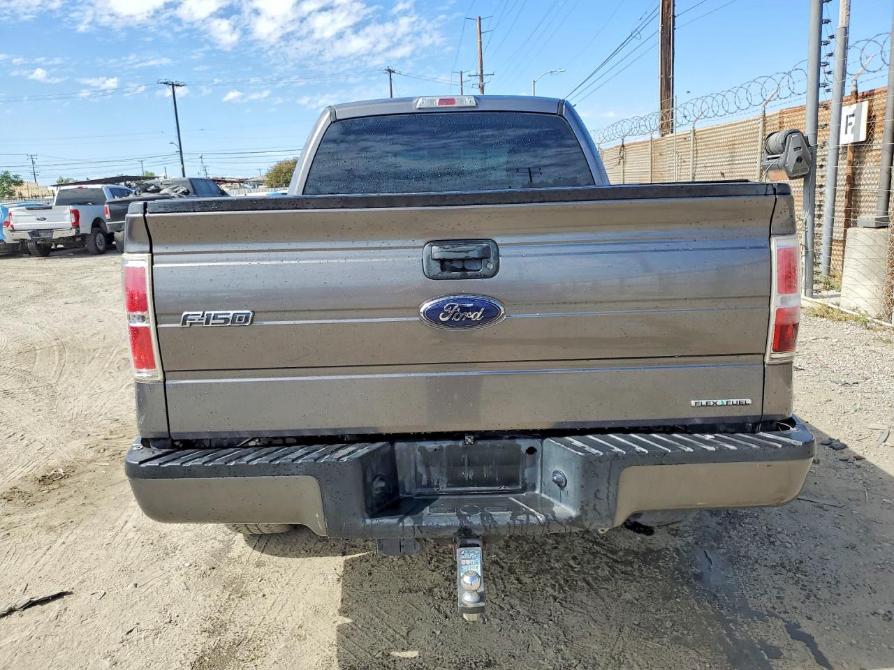 Ford F-150 Super Cab
