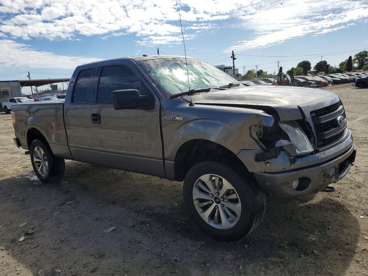 Ford F-150 Super Cab