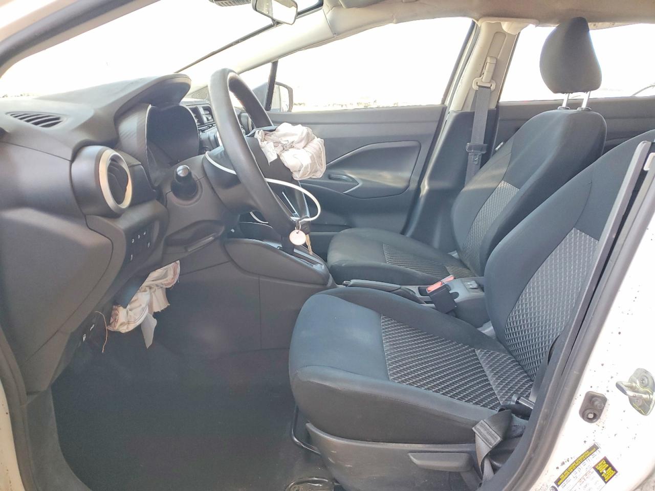 Nissan Versa S