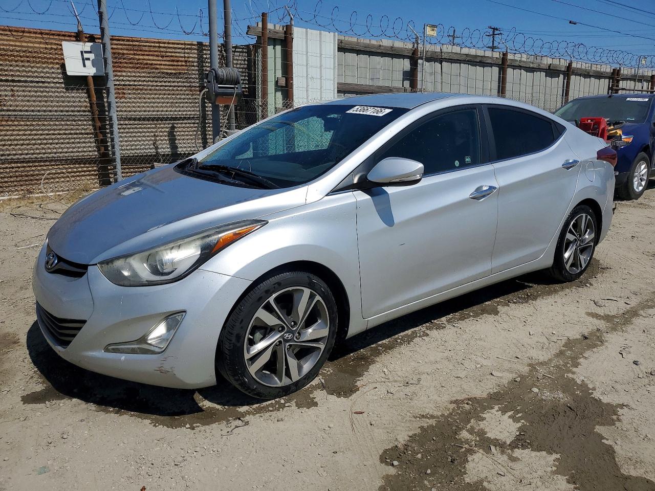 Salvage Hyundai ELANTRA Image