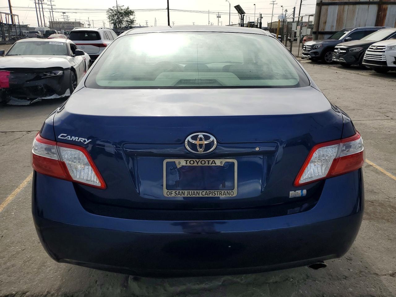 Toyota Camry Hybrid