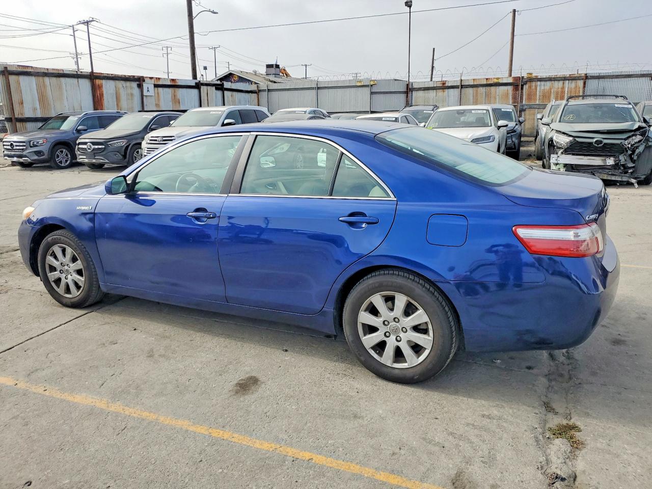 Toyota Camry Hybrid