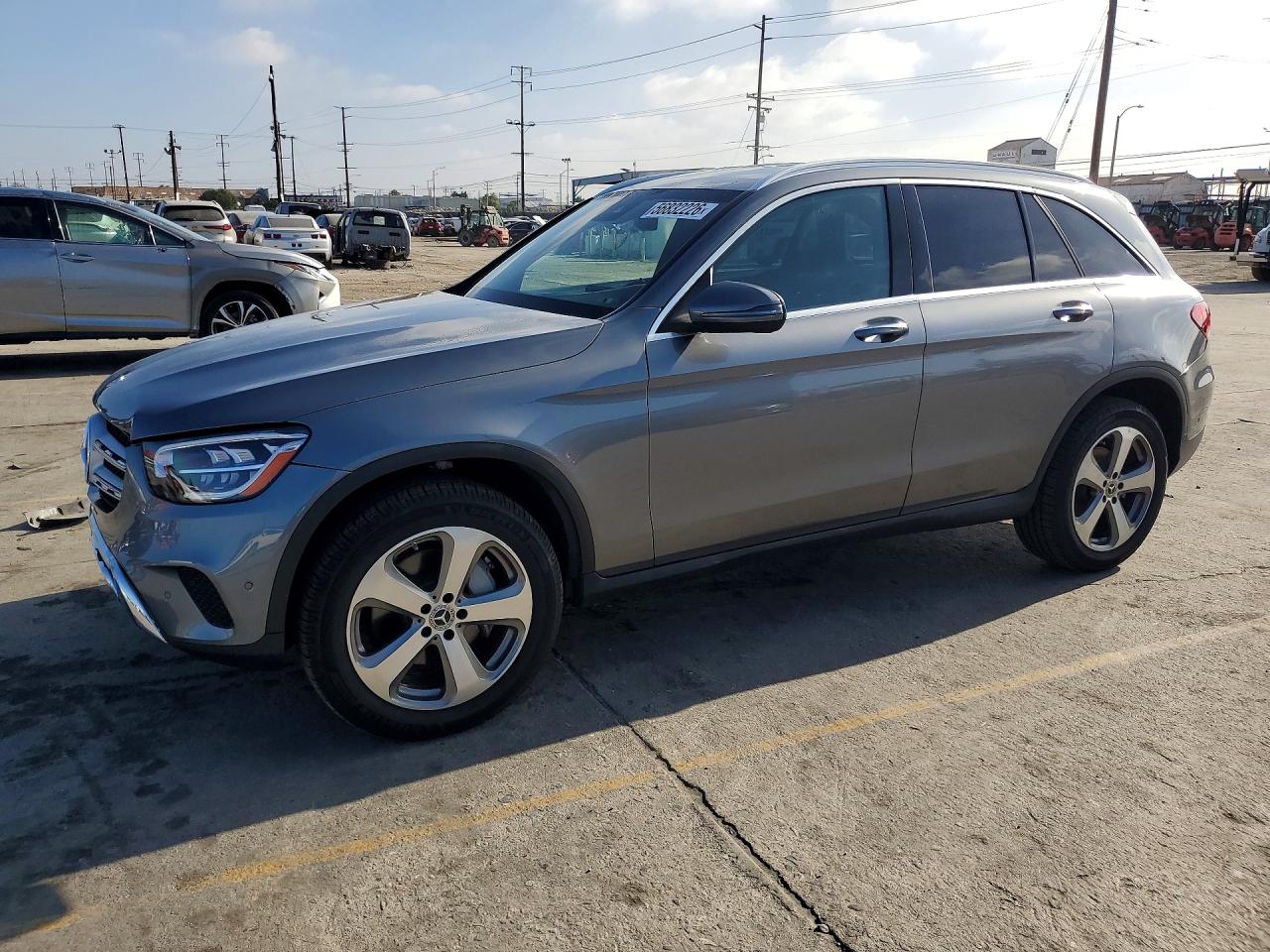 Salvage Mercedes-Benz GLC Image