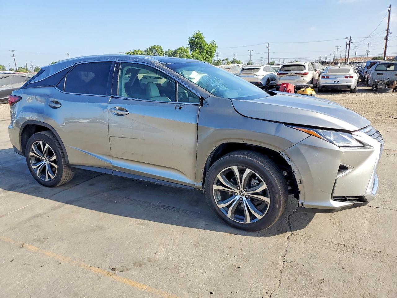 Lexus RX Base