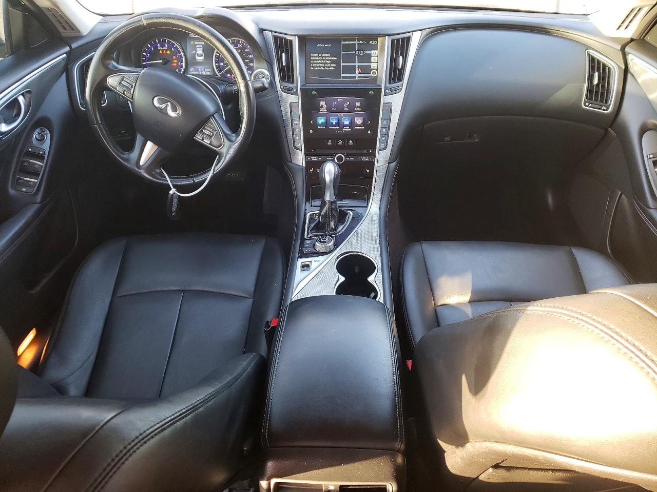 INFINITI Q50 Base