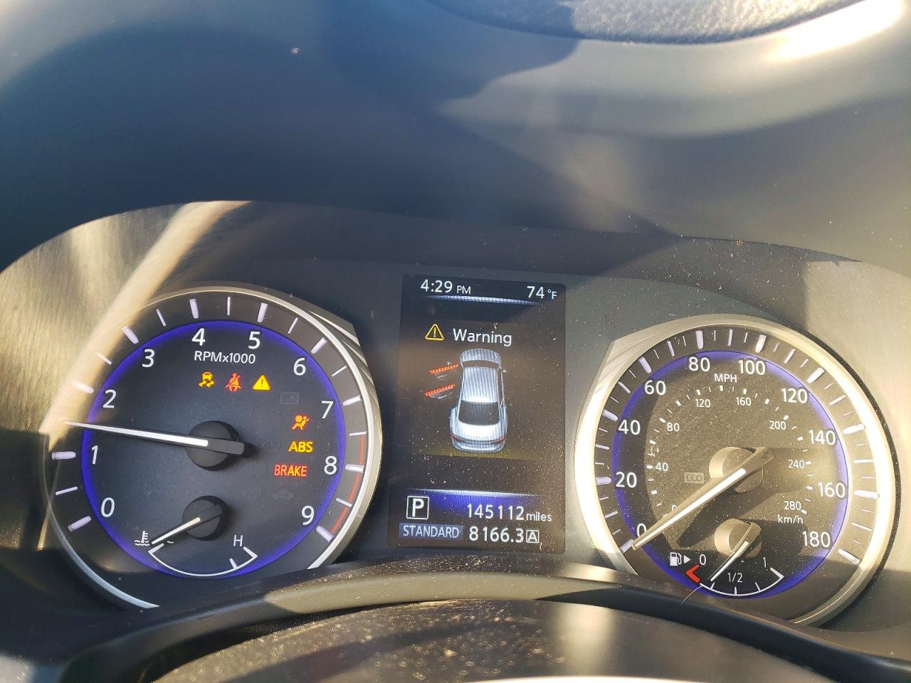 INFINITI Q50 Base